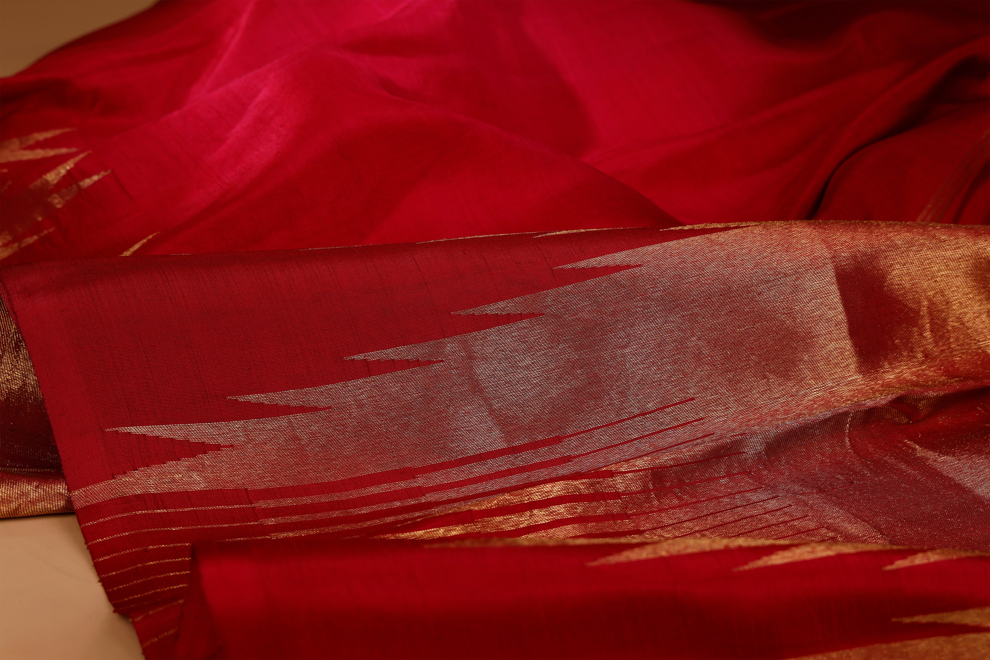 Ettukol Kanjivaram